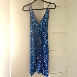 Women’s Medium Flowered Dress